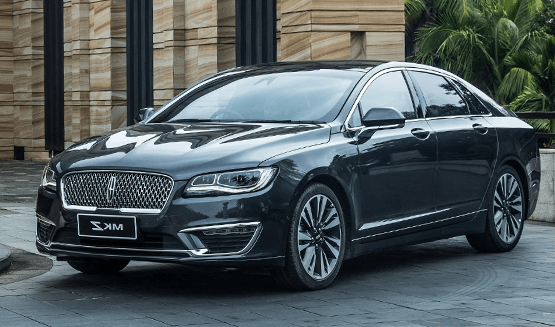 Lincoln MKZ Limousine